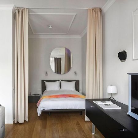 Design Studio Apartment With Balcony By Hostlovers 考纳斯 外观 照片