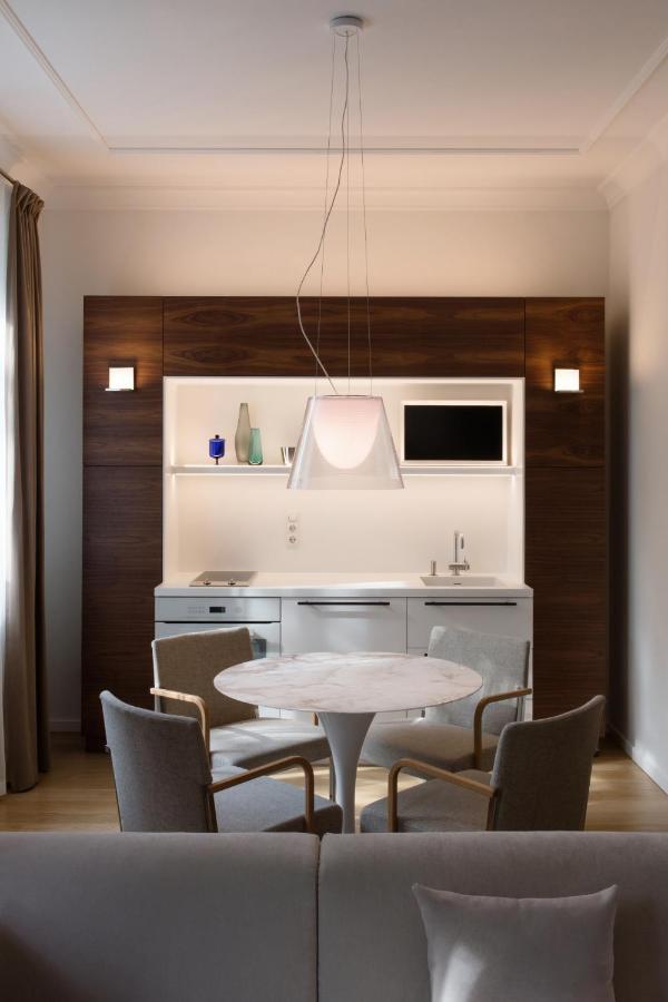 Design Studio Apartment With Balcony By Hostlovers 考纳斯 外观 照片